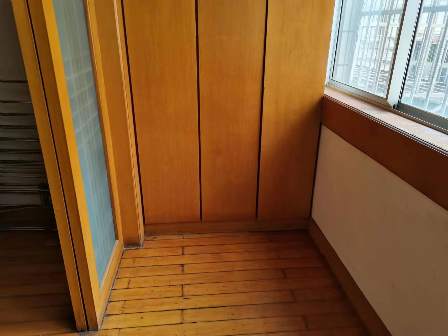 八仙花苑 3室2厅1卫