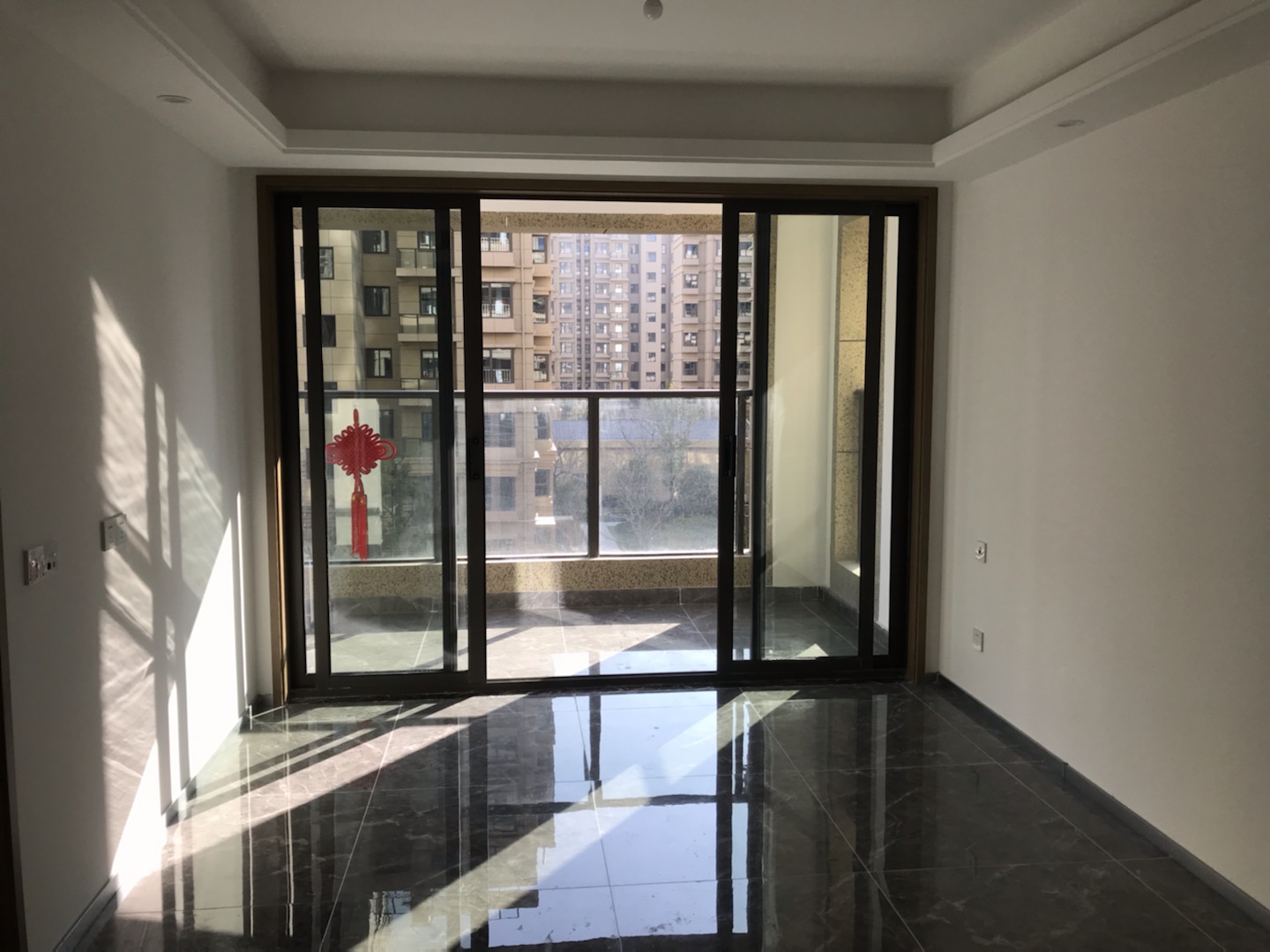 远创宸樾 3室2厅1卫 92.00m&sup2;