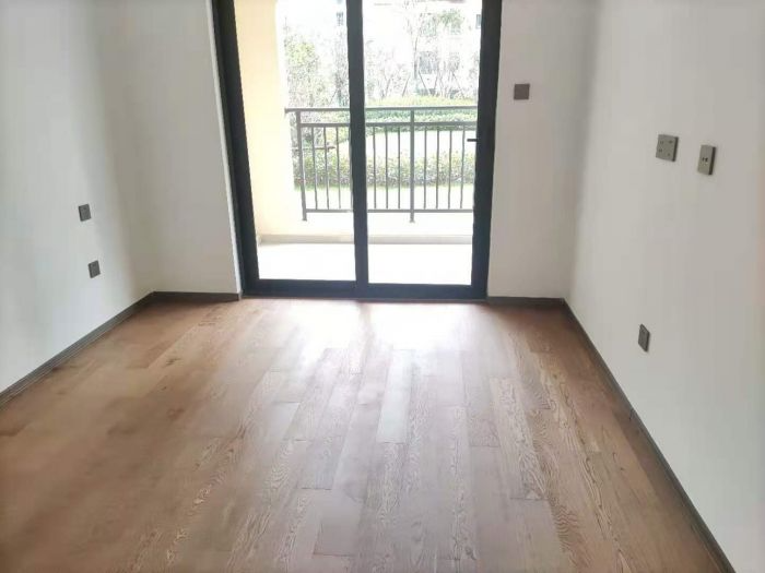 春风南岸西园 3室2厅2卫 117m&sup2;