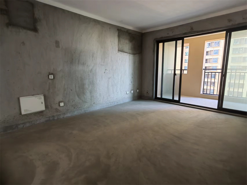 华强城 3室2厅2卫 127.00m&sup2;