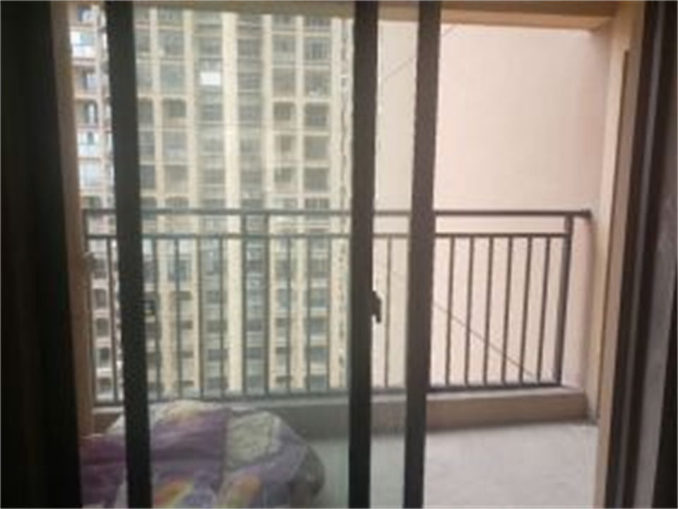 华强城 3室2厅2卫 127.00m&sup2;