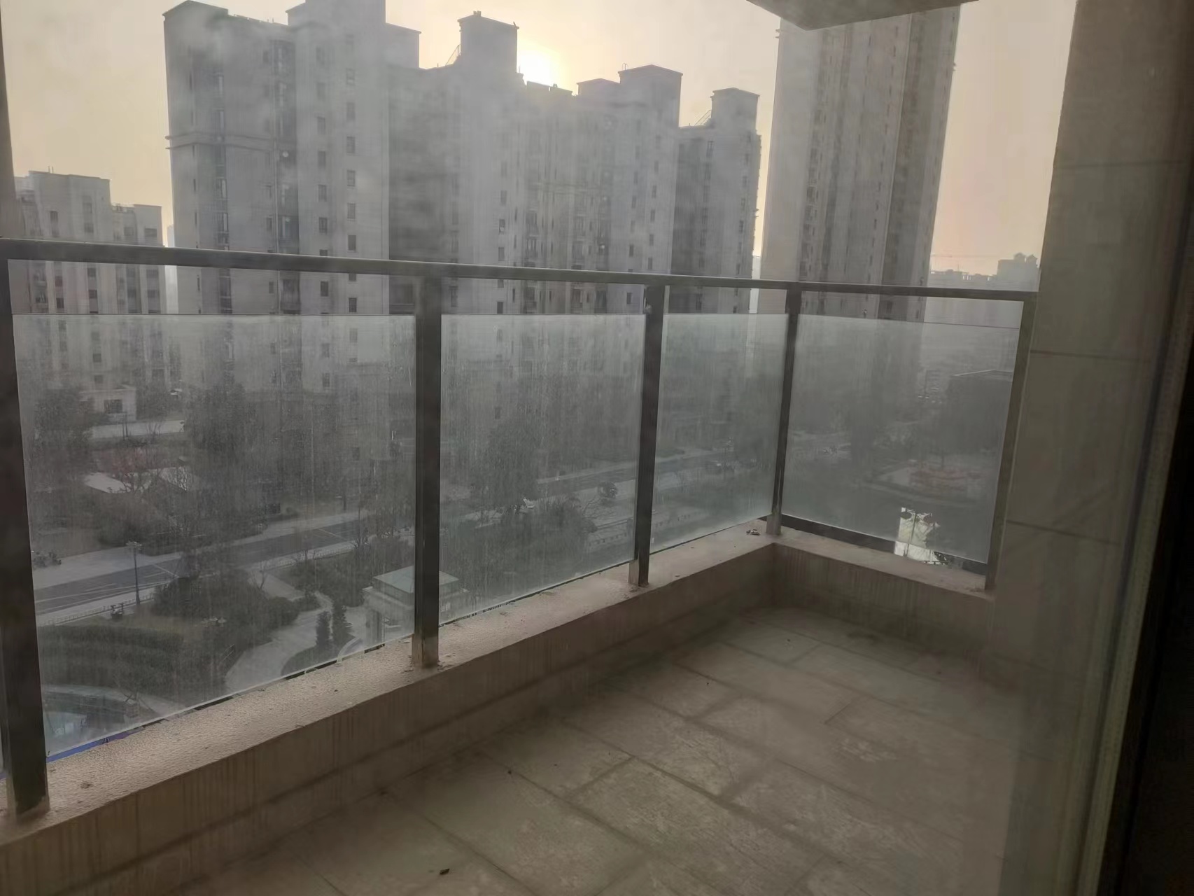 恒大悦珑湾 3室2厅2卫 120m&sup2;