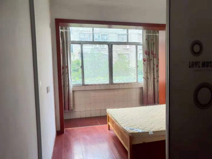 新建路新村(新建花苑) 2室1厅1卫 65m&sup2;