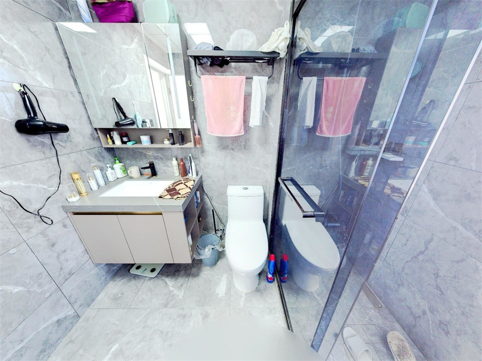 华强城 4室2厅2卫 146.31m&sup2;