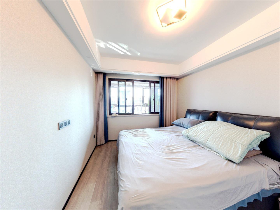华强城 4室2厅2卫 146.31m&sup2;
