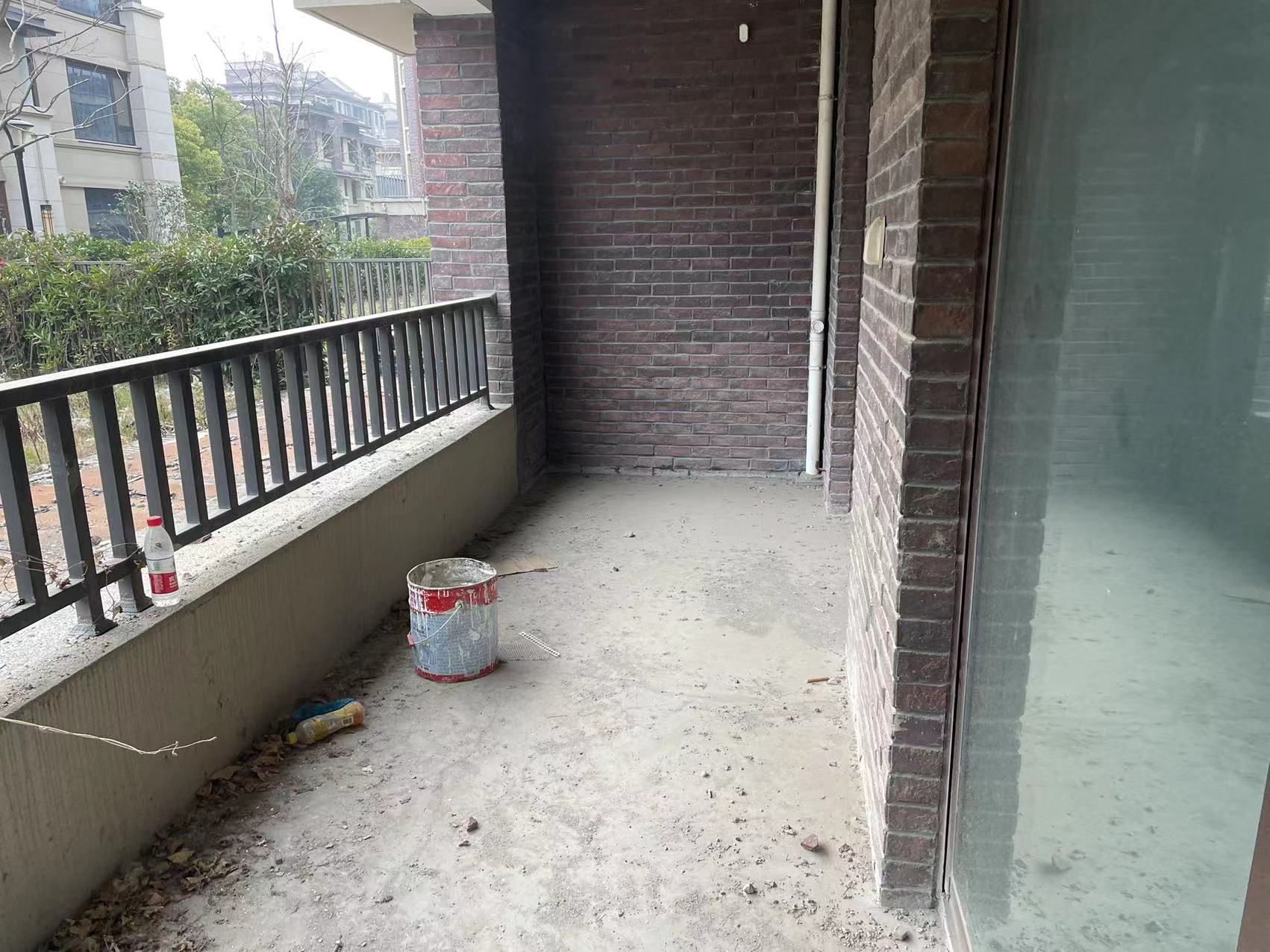 盛和九里香堤二期 4室2厅2卫 154.00m&sup2;