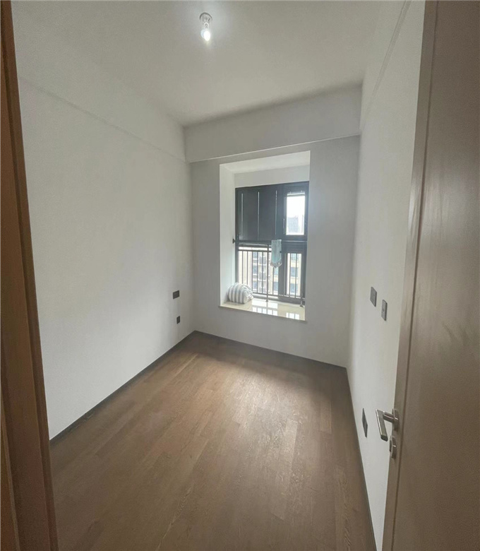 春风南岸东园 3室2厅1卫 96m&sup2;