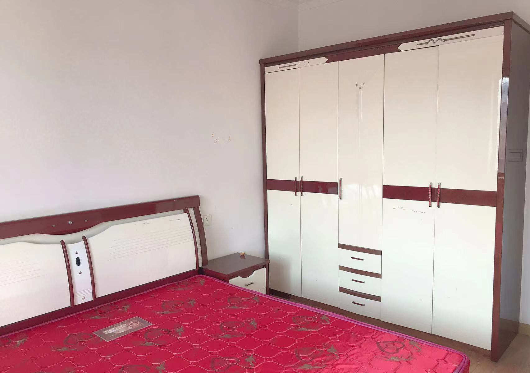 姚港路31号 3室1厅1卫 79.03m&sup2;