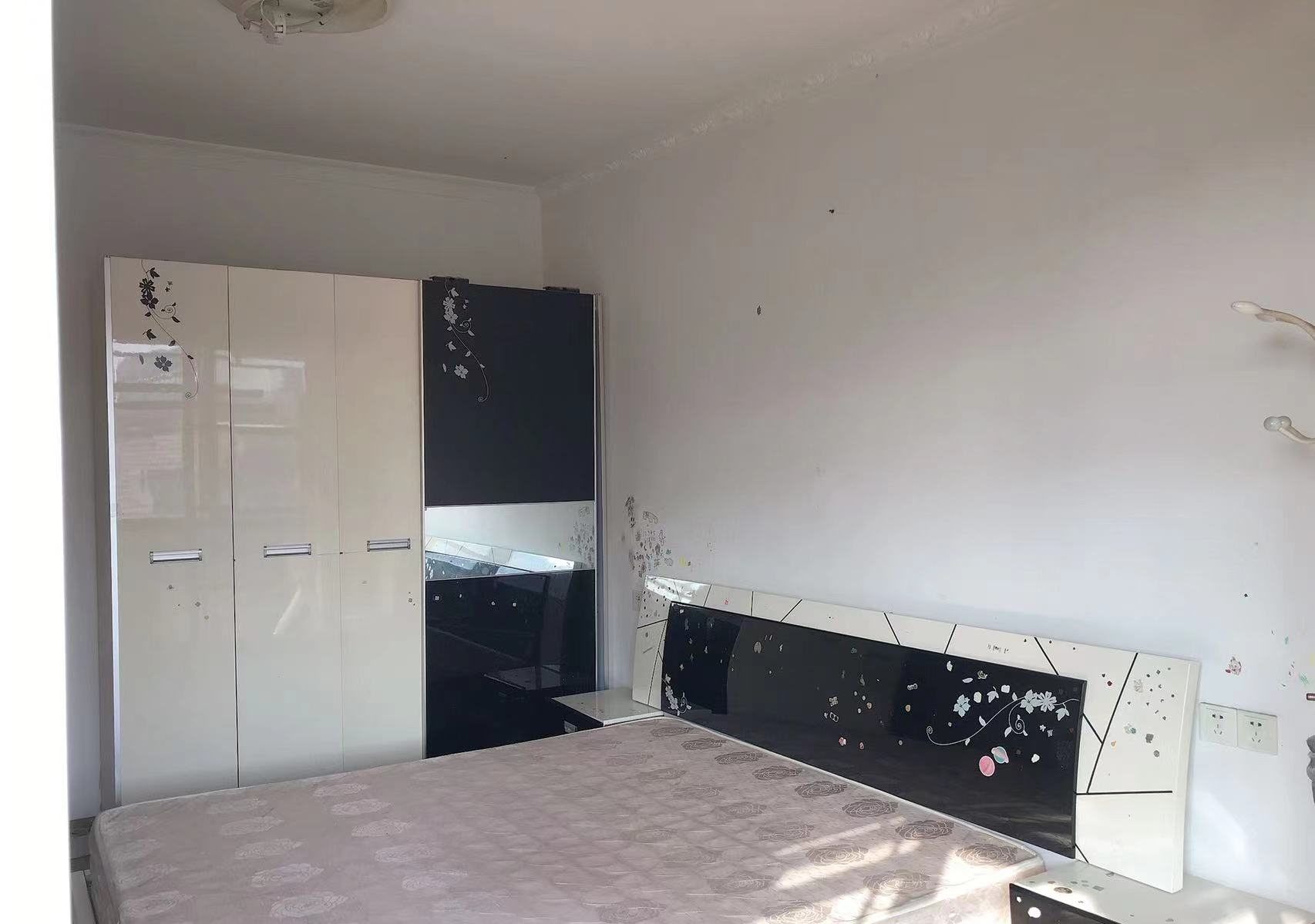 姚港路31号 3室1厅1卫 79.03m&sup2;