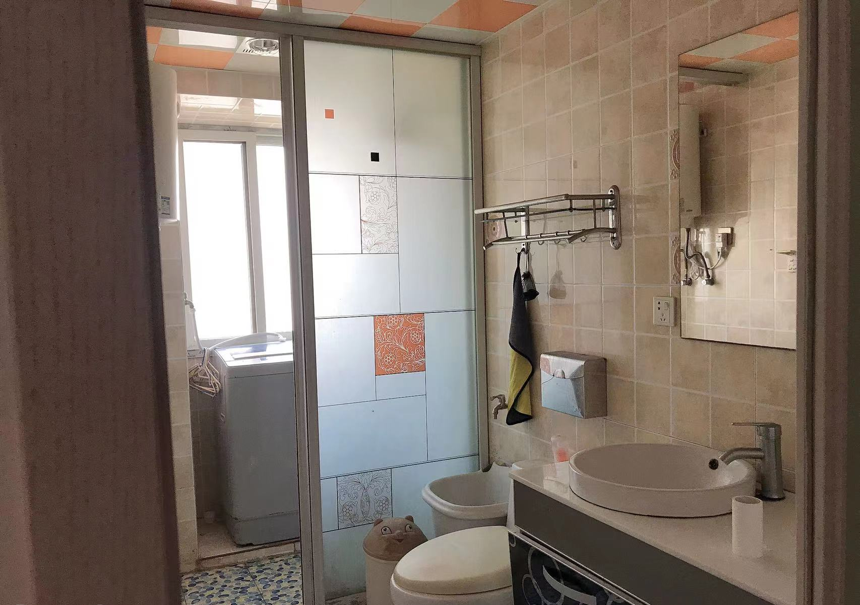 姚港路31号 3室1厅1卫 79.03m&sup2;