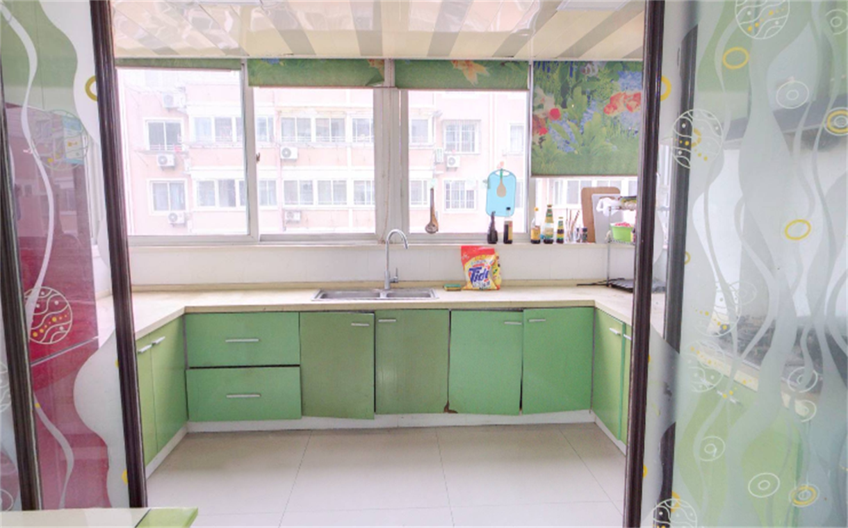 星通花园 3室2厅1卫 140m&sup2;