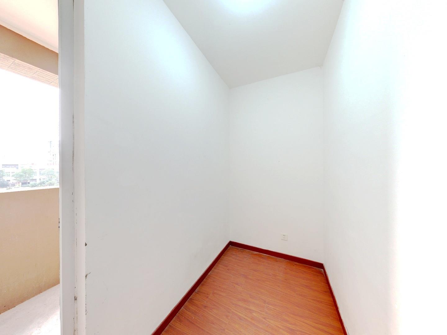 中海碧林湾 3室2厅2卫 128.50m&sup2;
