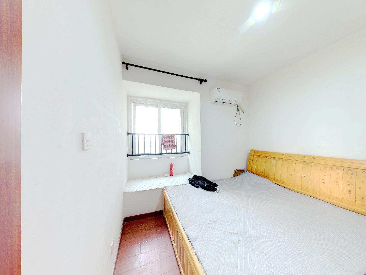 中海碧林湾 3室2厅2卫 128.50m&sup2;