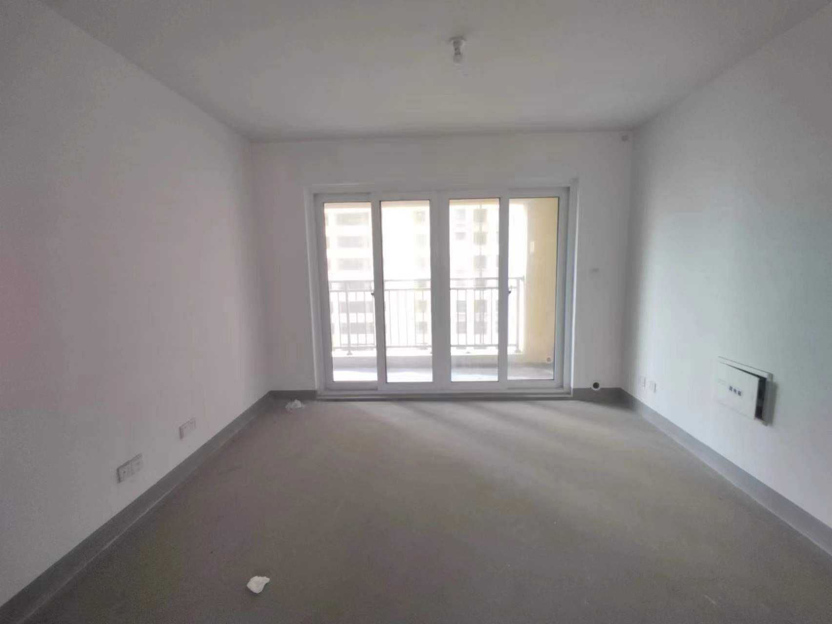 世茂九龙庭 3室2厅2卫 125m&sup2;