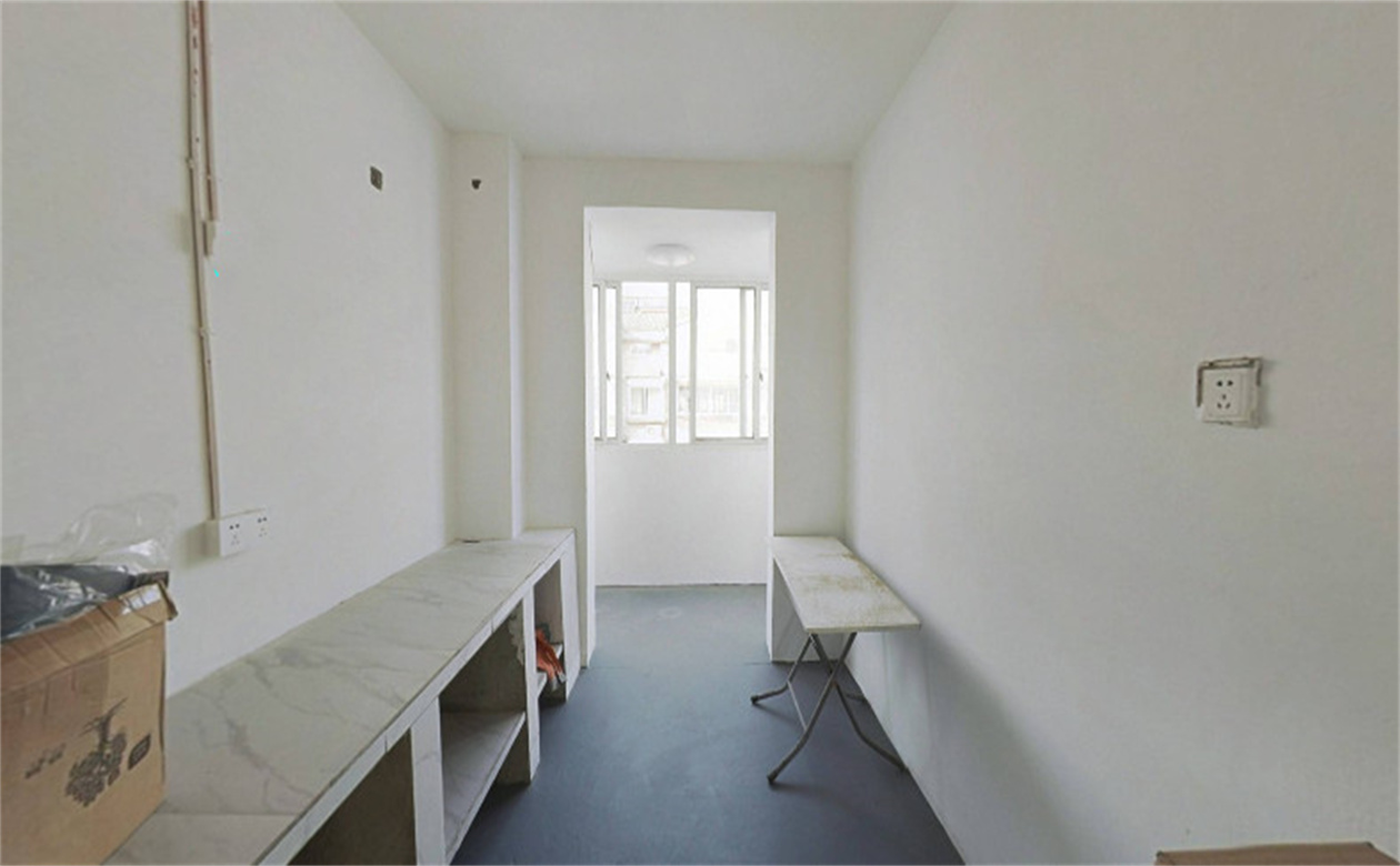 明珠花园（南通经济技术开发区） 8室2厅4卫 135.00m&sup2;