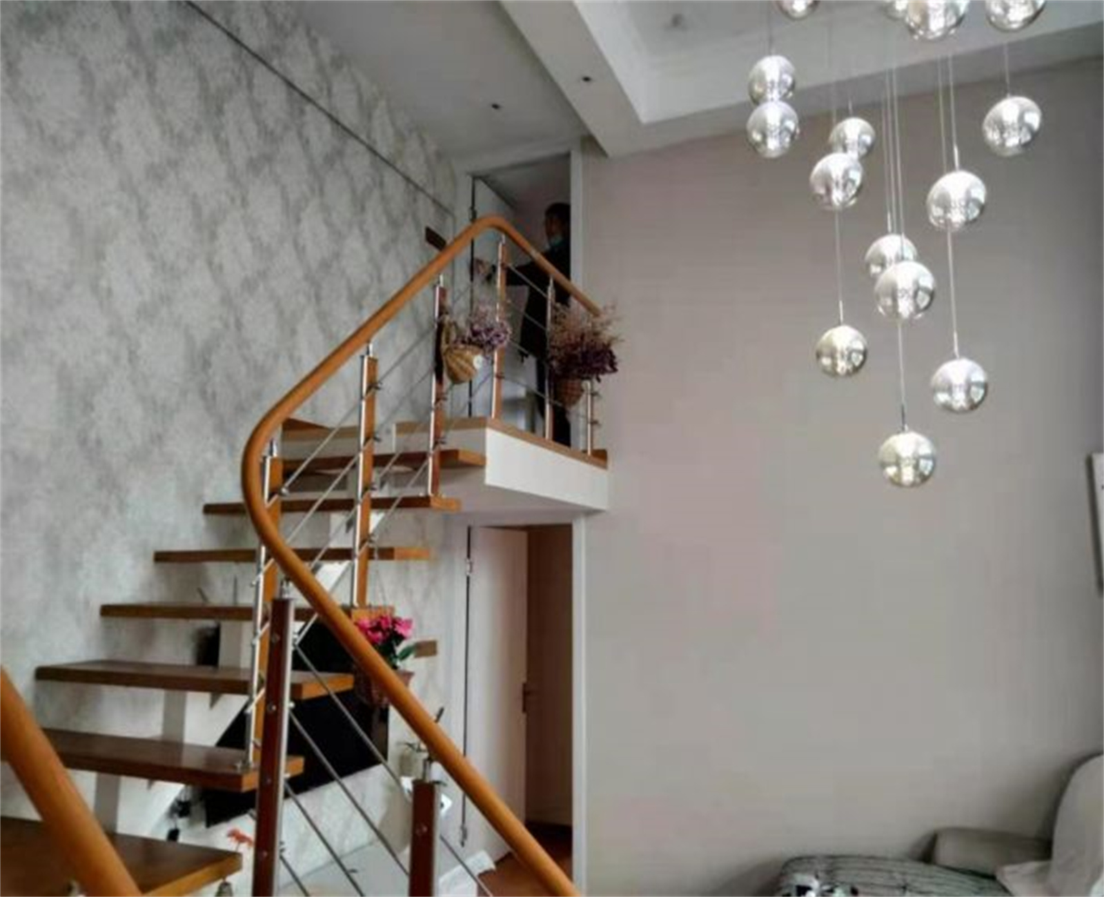中江国际广场 3室2厅1卫 85m&sup2;