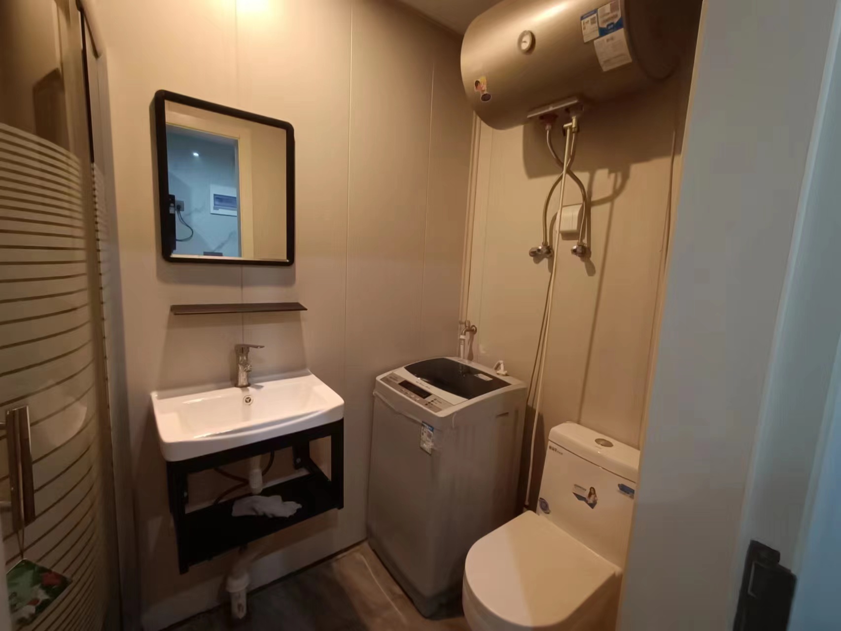 正泰江岸水苑 1室1厅1卫 40m&sup2;