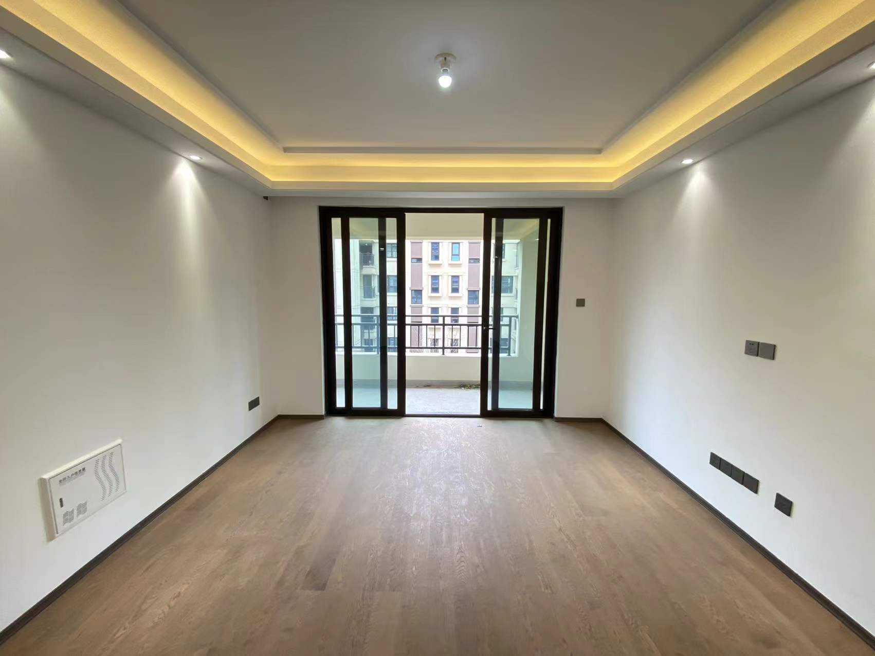 春风南岸西园 4室2厅2卫 122.00m&sup2;