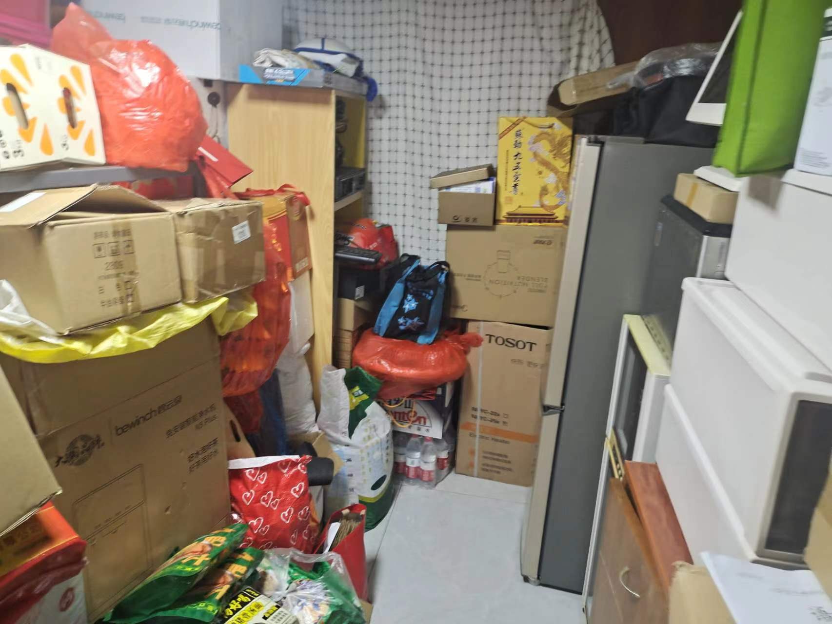 北濠顺遂楼 3室2厅1卫 135m&sup2;