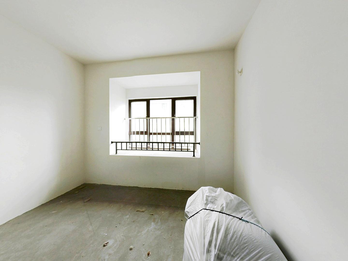 盛和九里香堤二期 4室2厅2卫 143m&sup2;