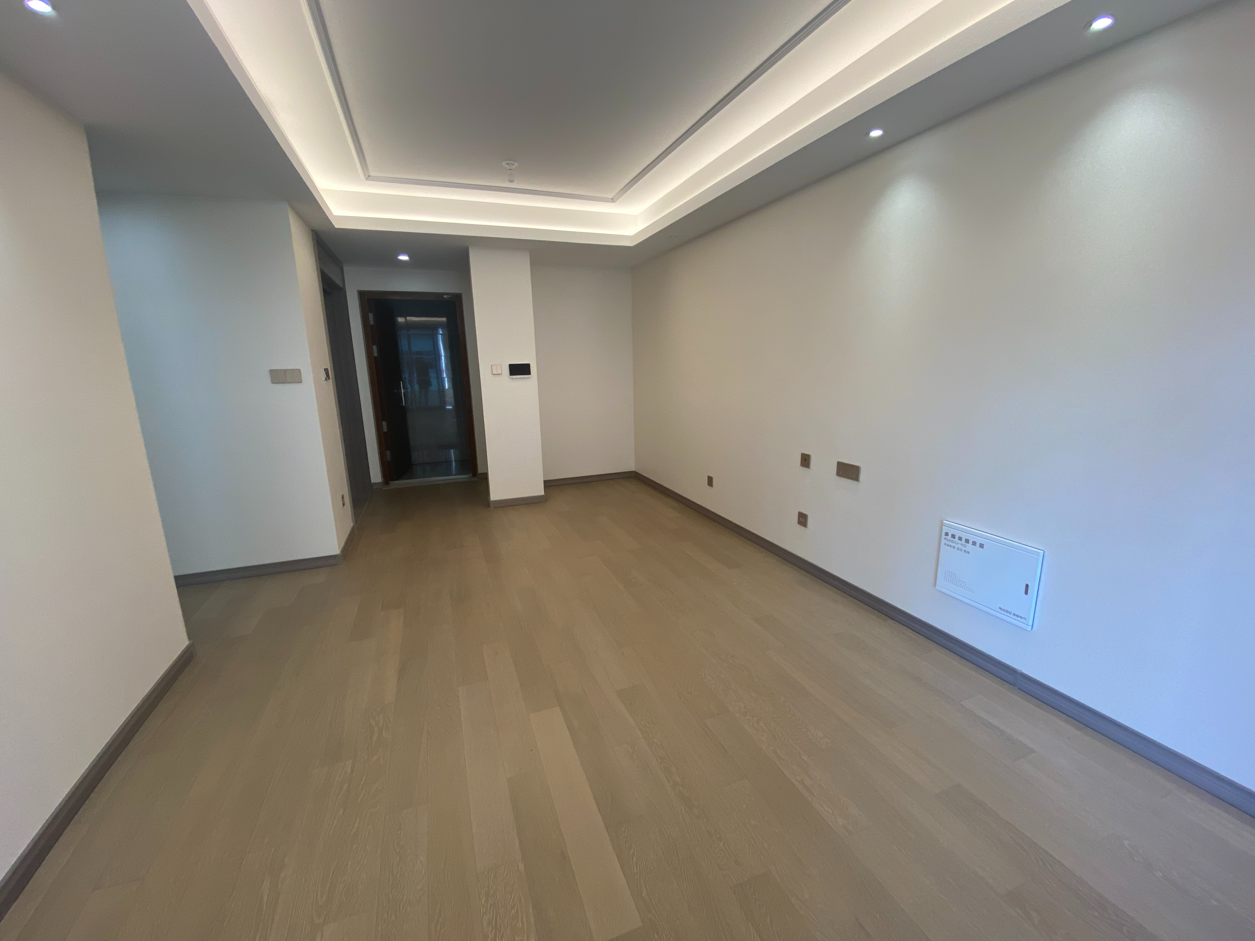 中创大都会 3室2厅1卫 95m&sup2;