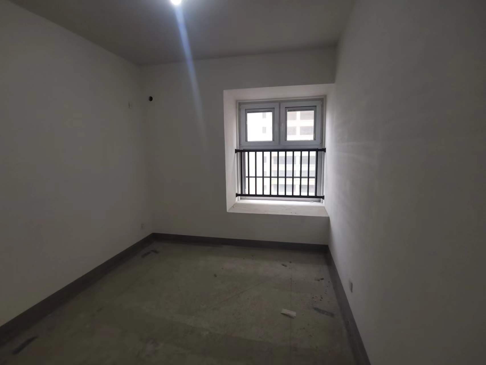 世茂九龙庭 2室2厅1卫 90.36m&sup2;