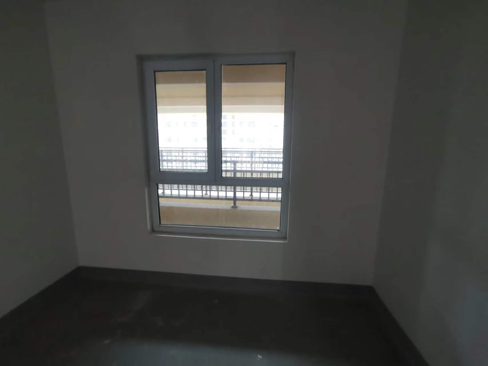世茂九龙庭 2室2厅1卫 90.36m&sup2;