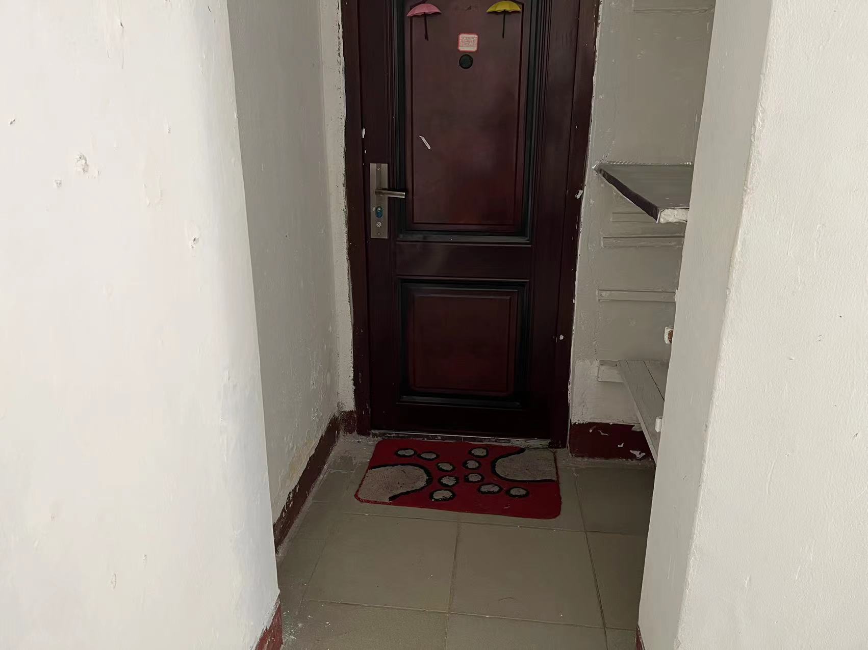 青年路新村 1室1厅1卫 41m&sup2;