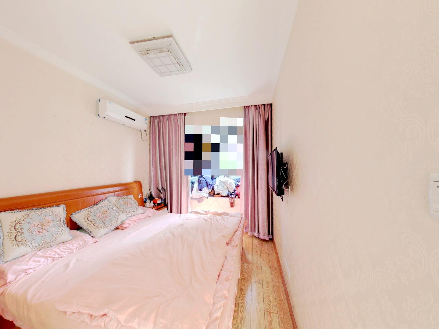 华强城 3室2厅1卫 100.33m&sup2;