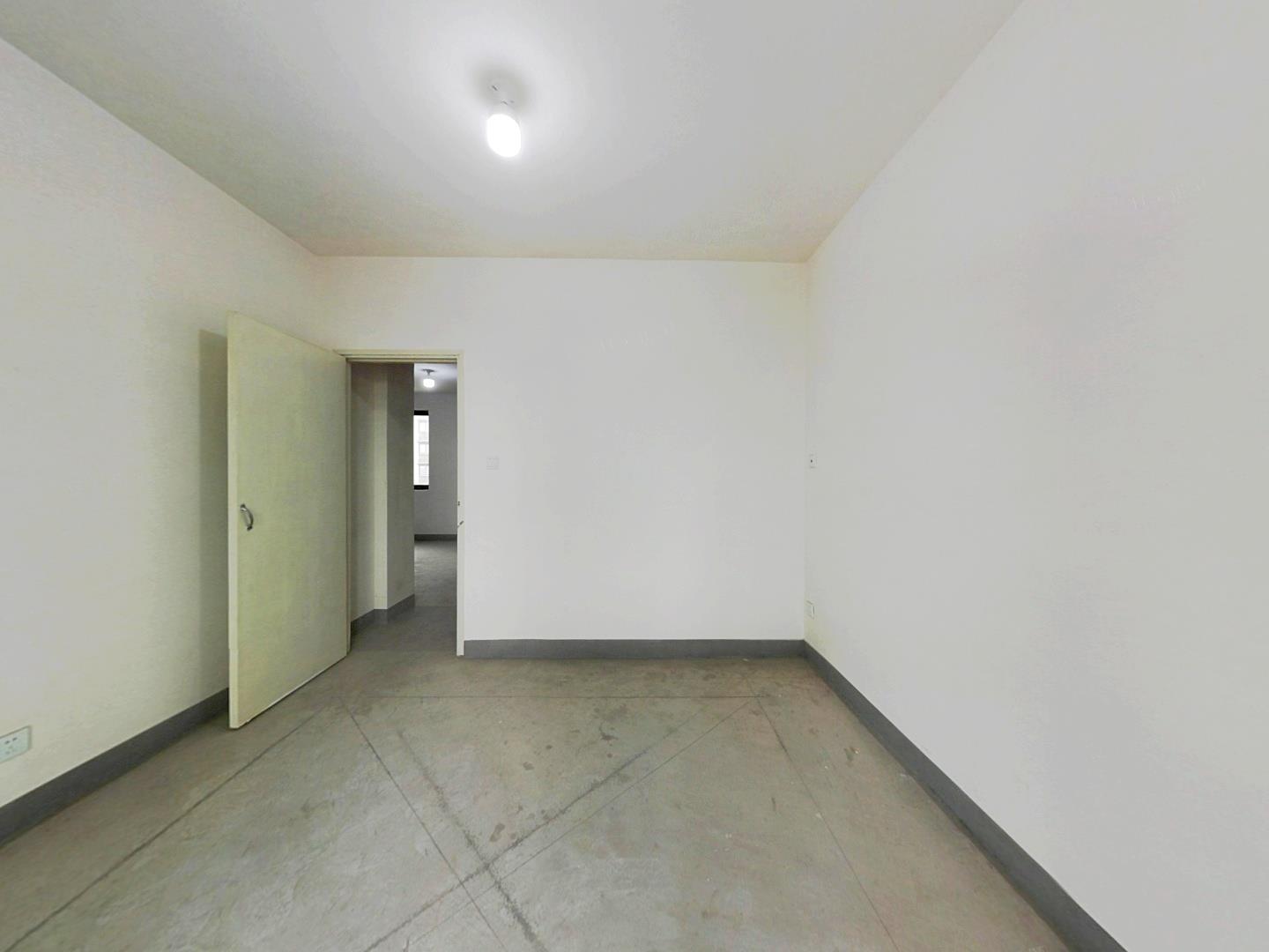 兴石花园 2室1厅1卫 83.58m&sup2;