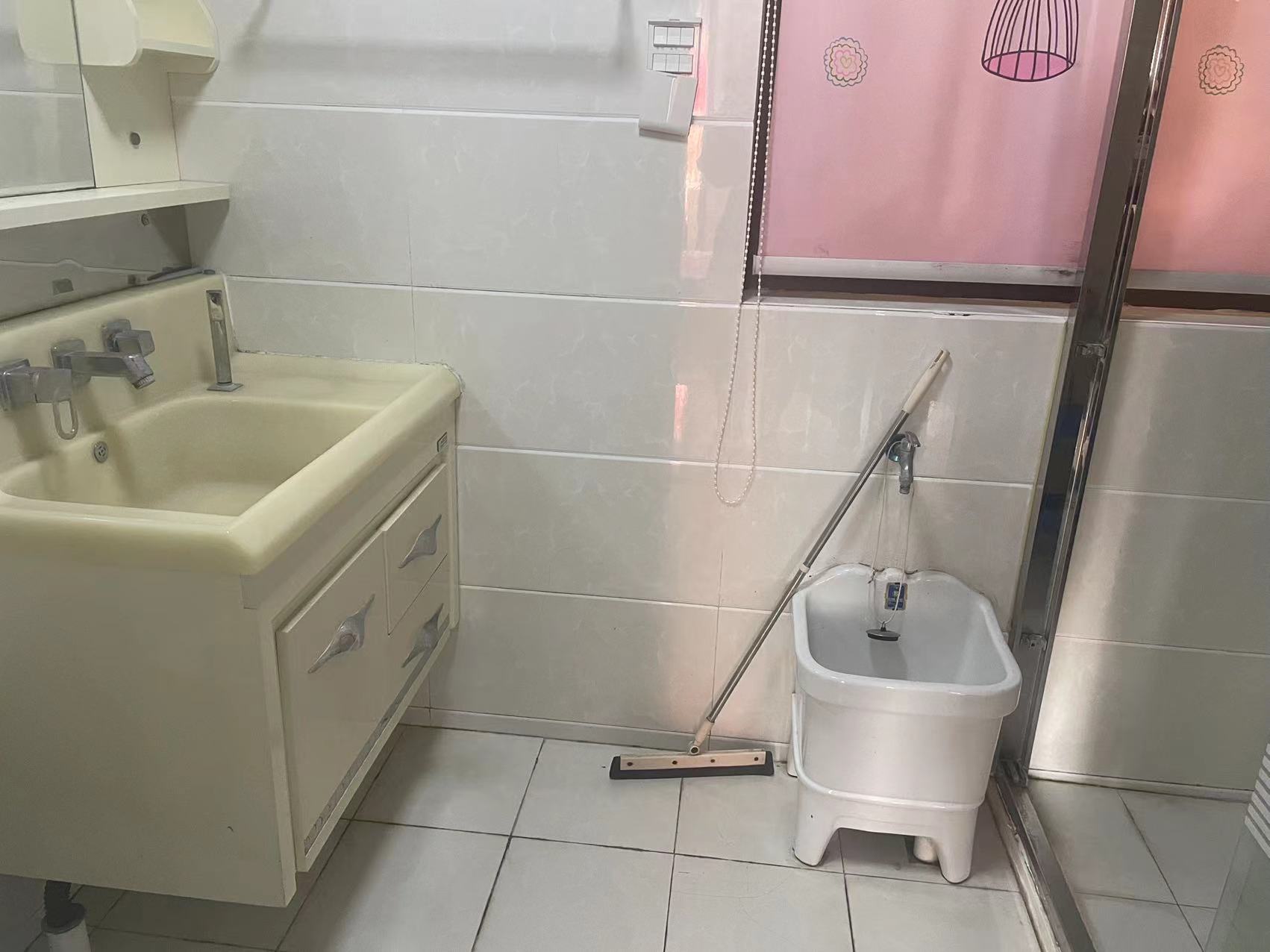 万濠星城 3室2厅1卫 99m&sup2;