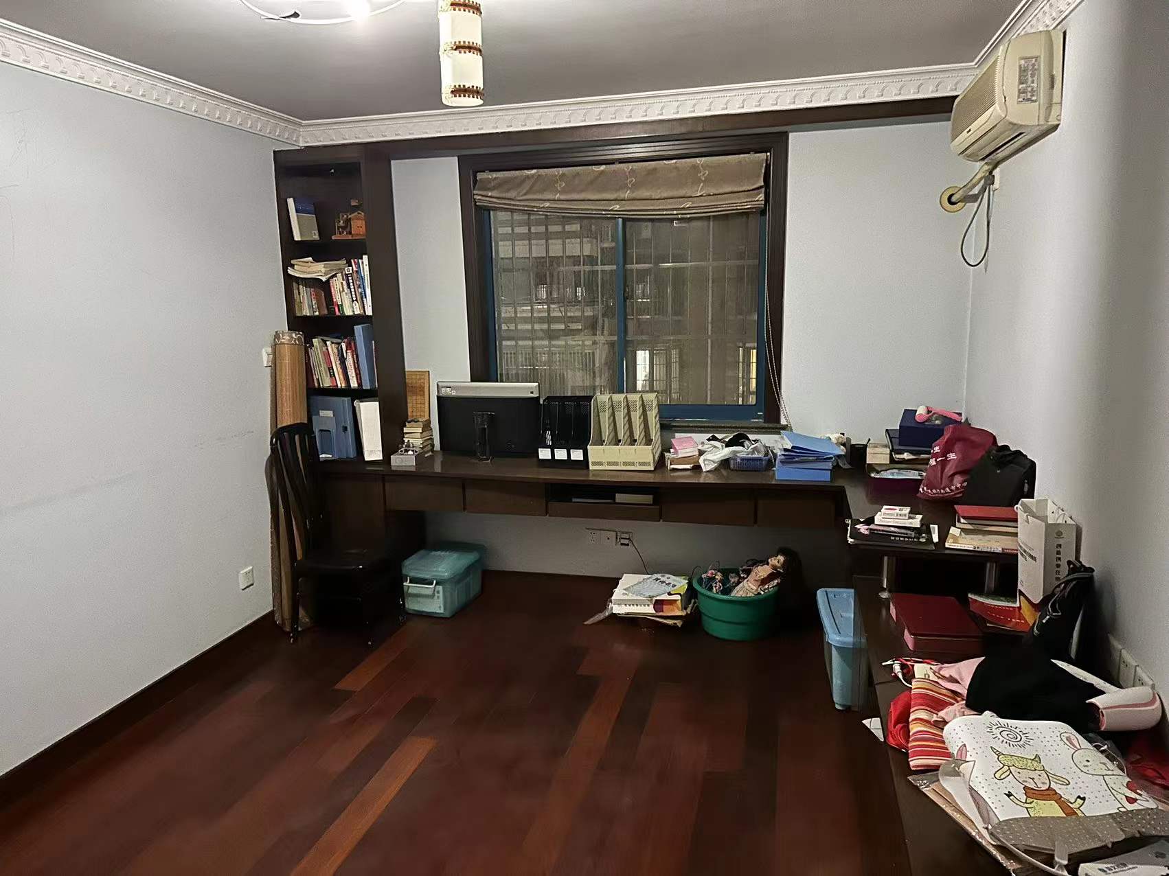 新建路新村 4室2厅2卫 158.35m&sup2;