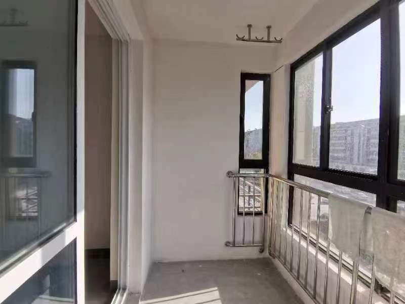 山芝庄新苑 2室1厅1卫 84m&sup2;