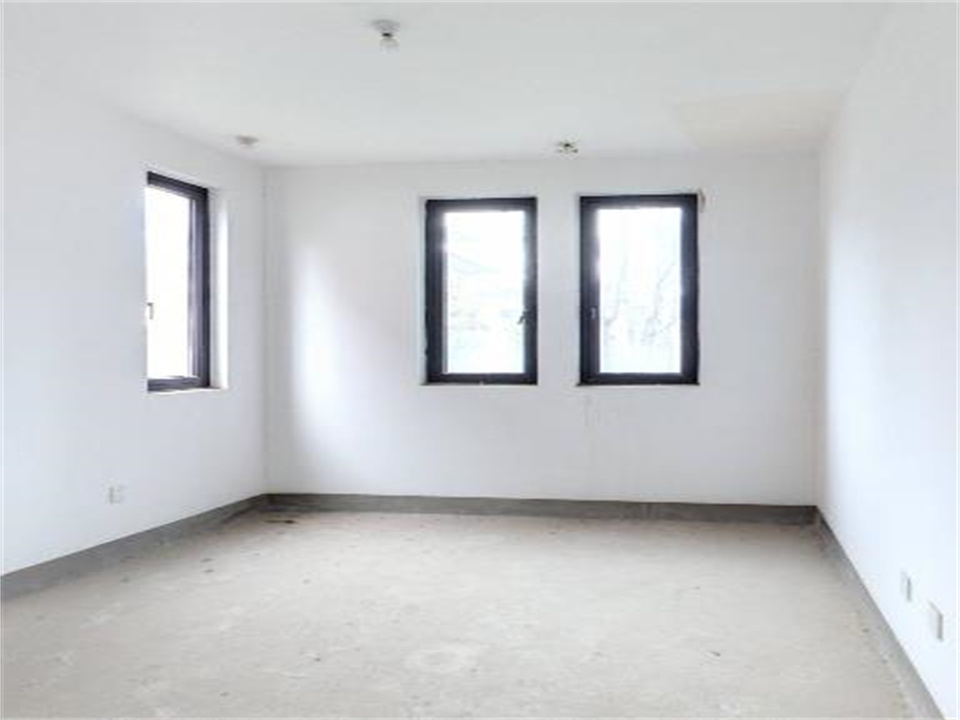 山水壹号 3室2厅2卫 270m&sup2;