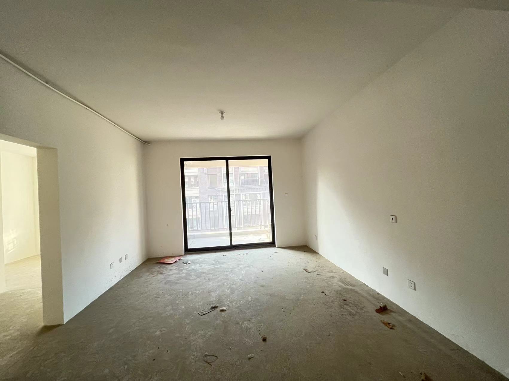 盛和九里香堤二期 4室2厅2卫 145m&sup2;
