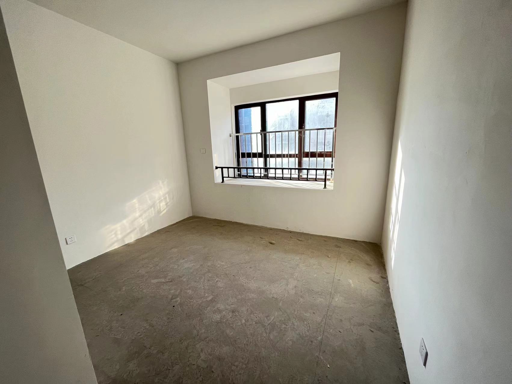 盛和九里香堤二期 4室2厅2卫 145m&sup2;