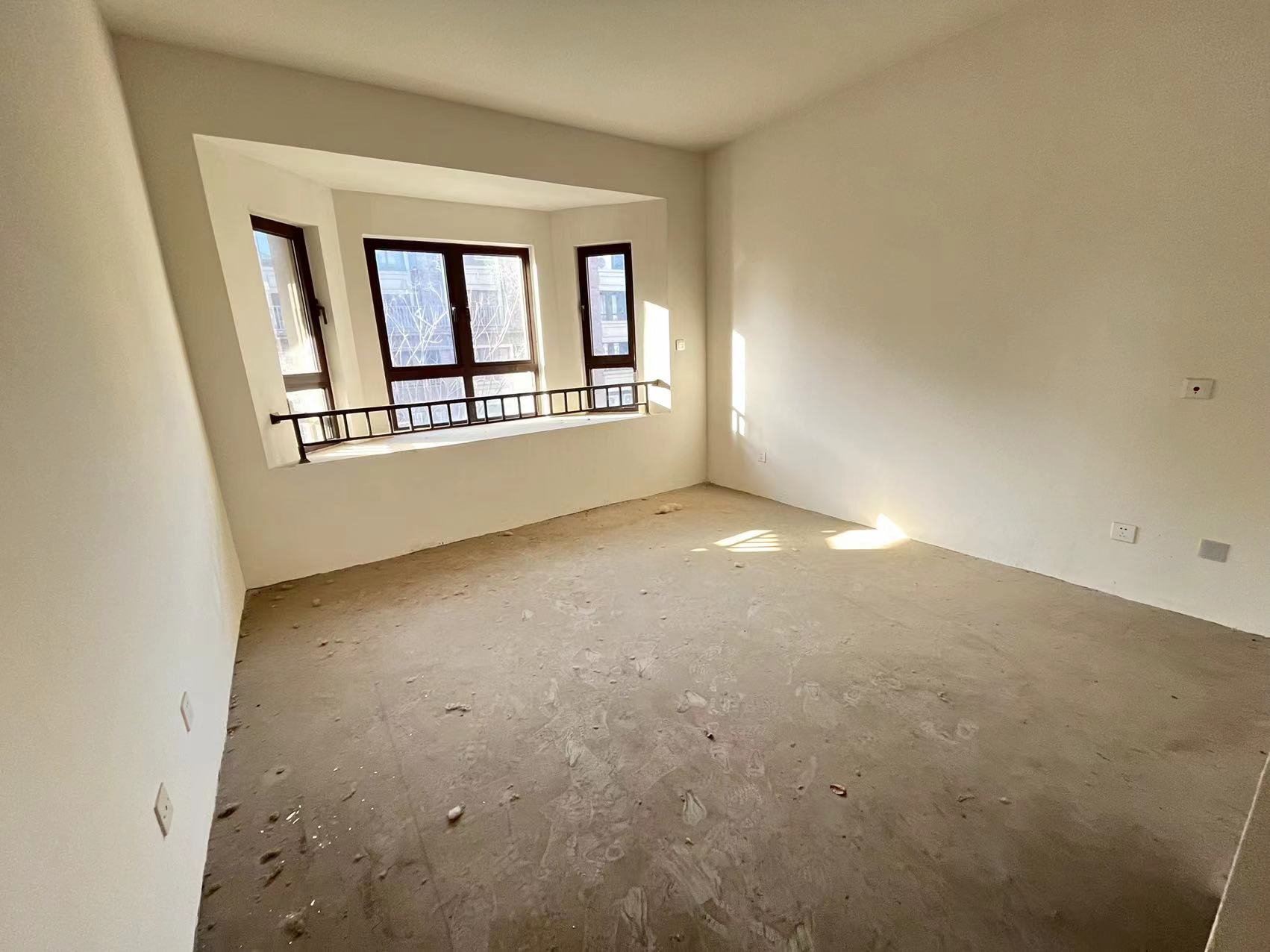 盛和九里香堤二期 4室2厅2卫 145m&sup2;