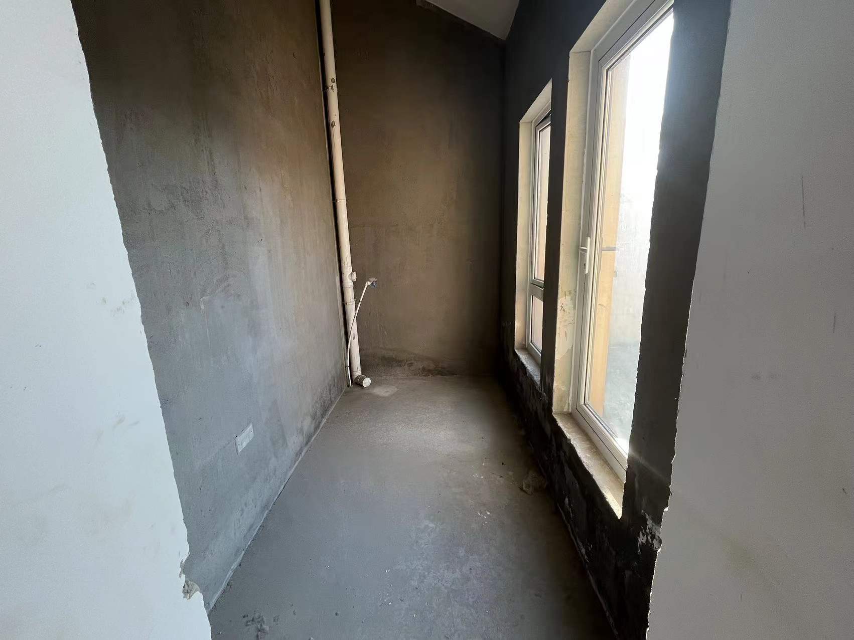 顺发御园 4室3厅3卫 310m&sup2;
