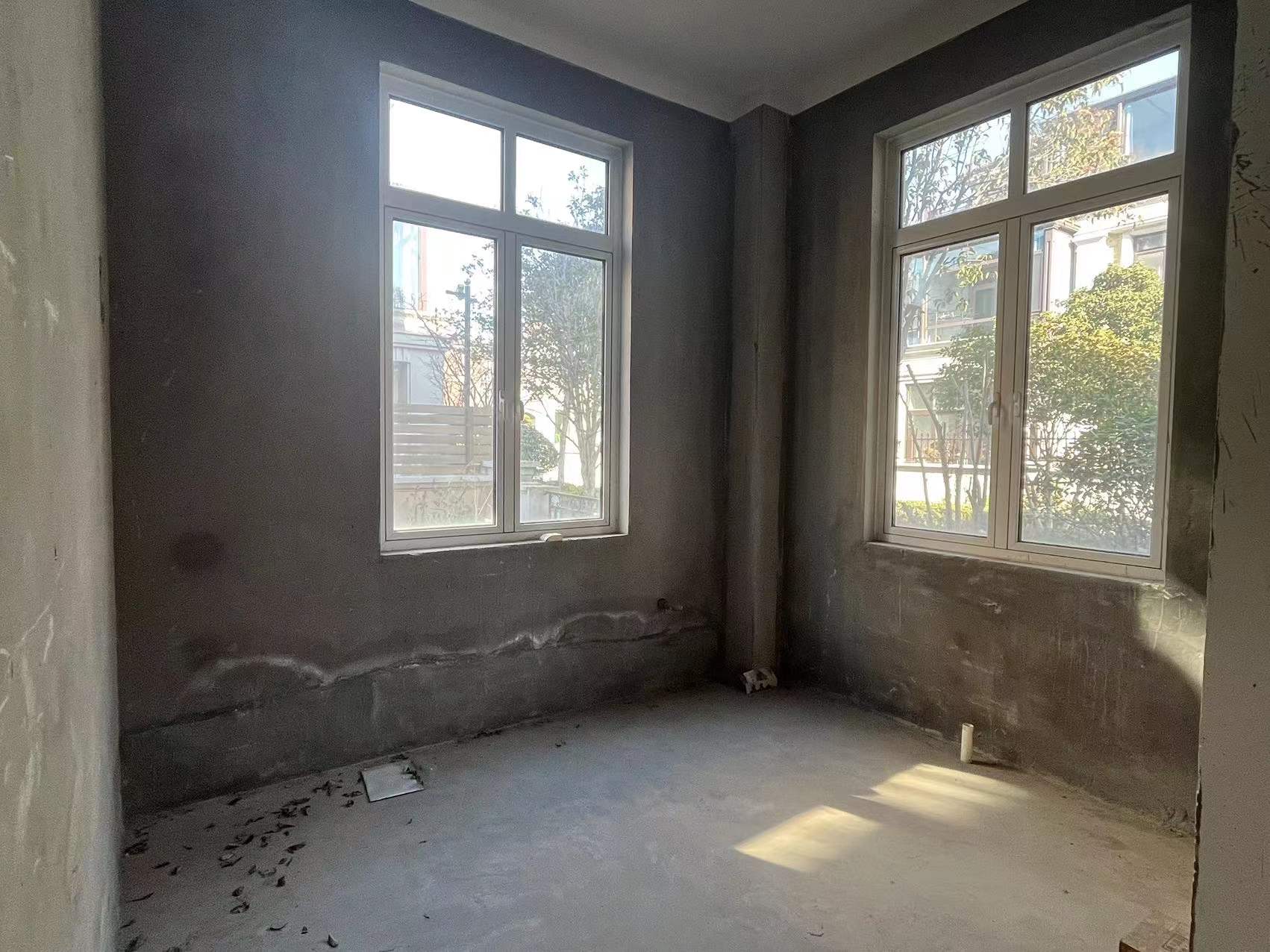 顺发御园 4室3厅3卫 310m&sup2;