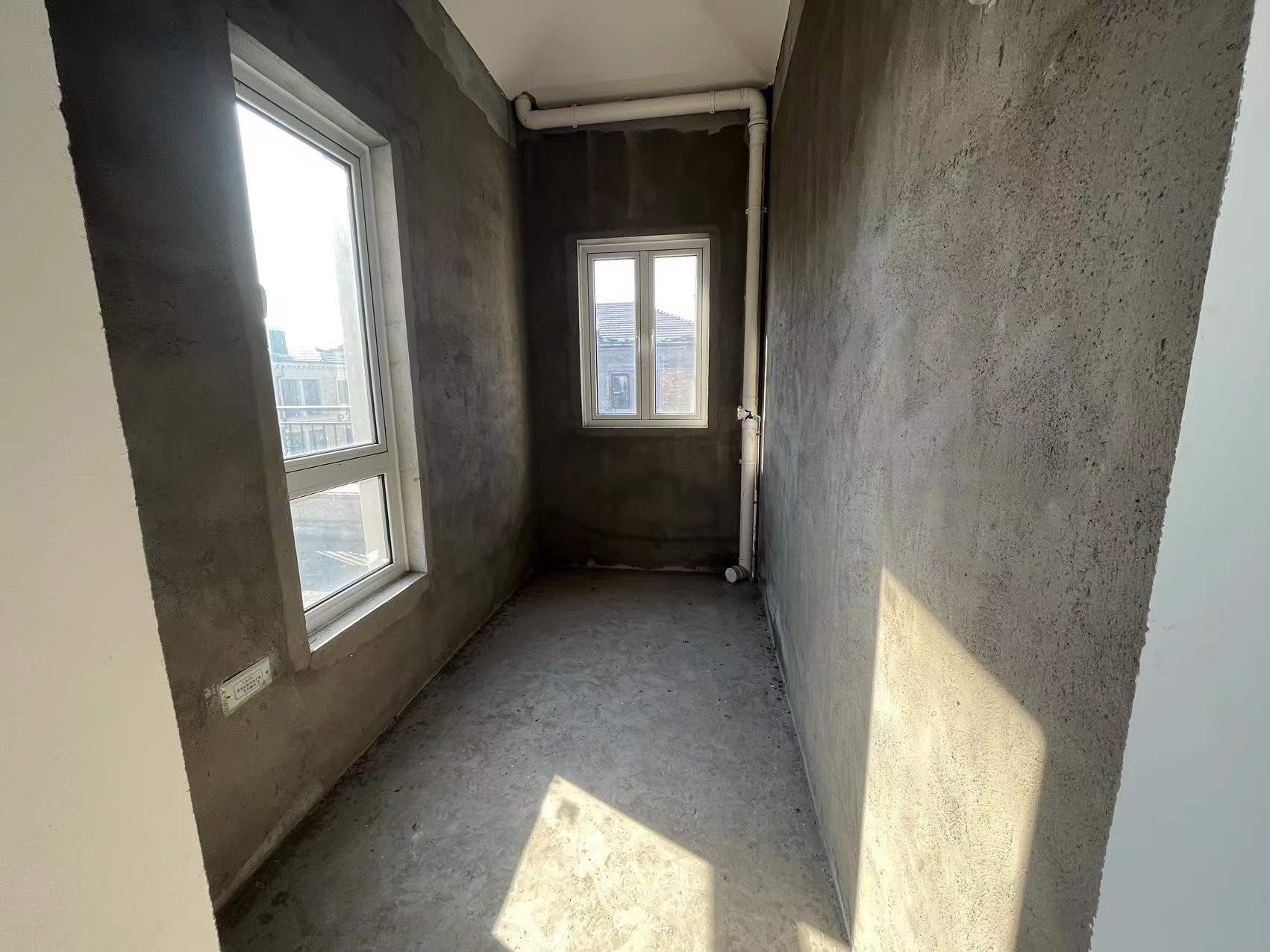 顺发御园 4室3厅3卫 326m&sup2;