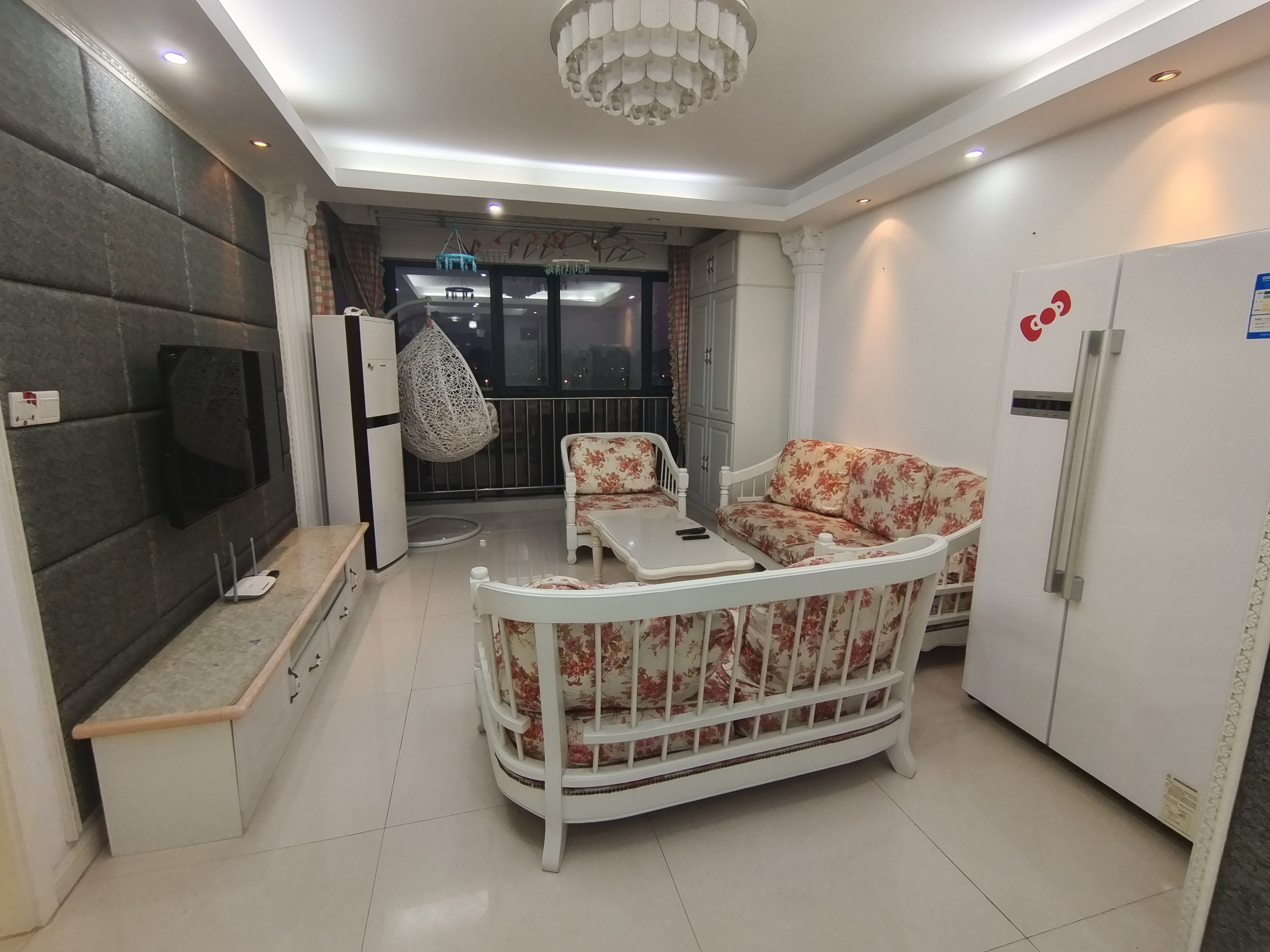 中港城 2室2厅1卫 89m&sup2;