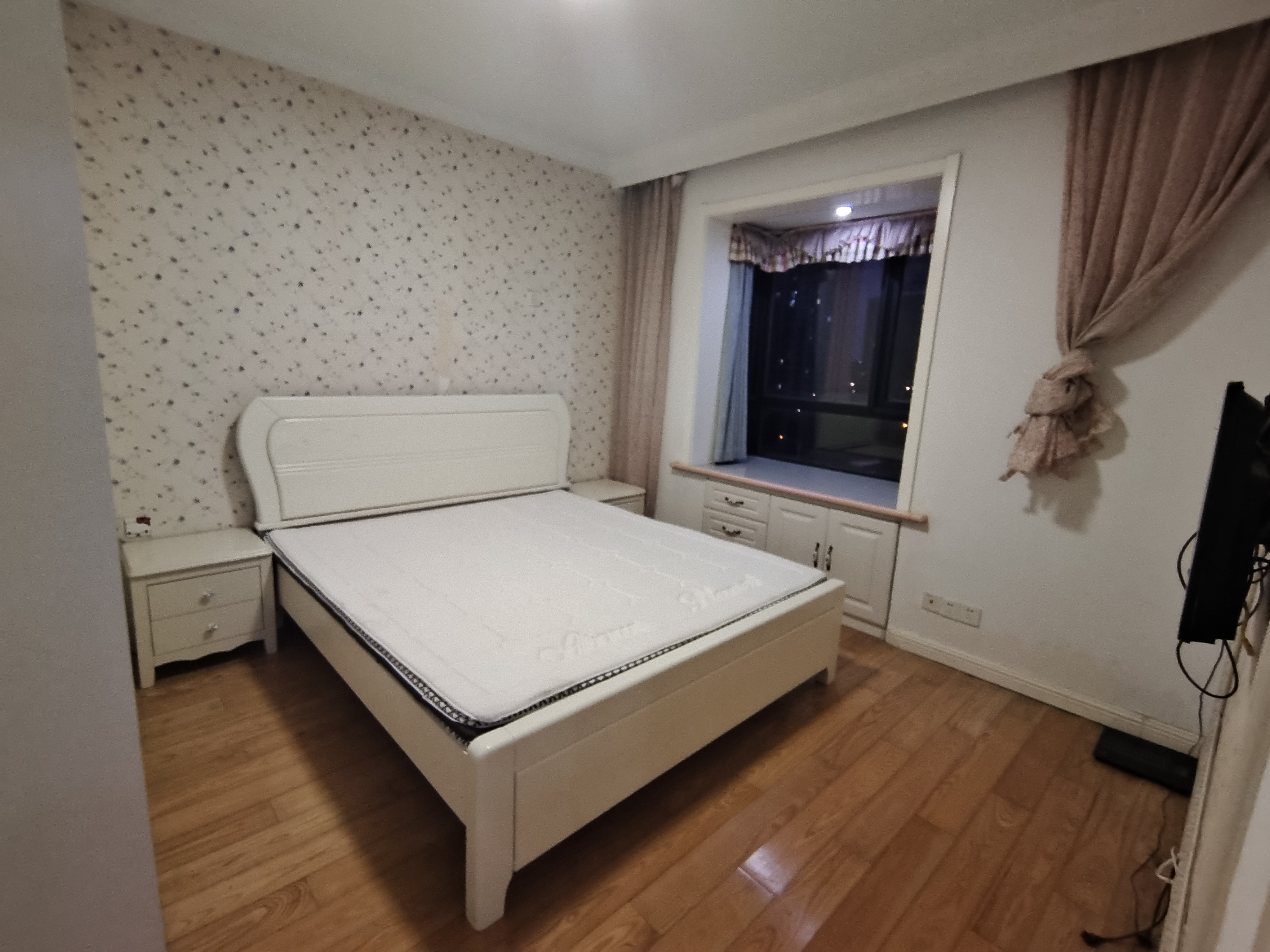 中港城 2室2厅1卫 89m&sup2;