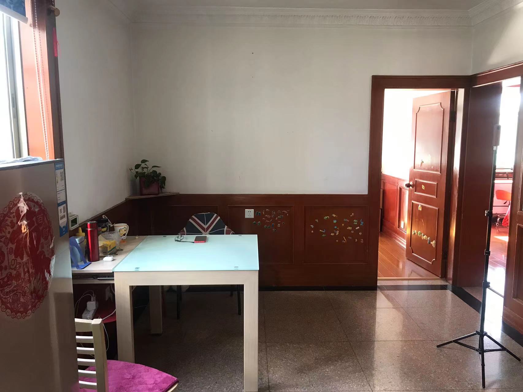 白家园 2室1厅1卫 61m&sup2;
