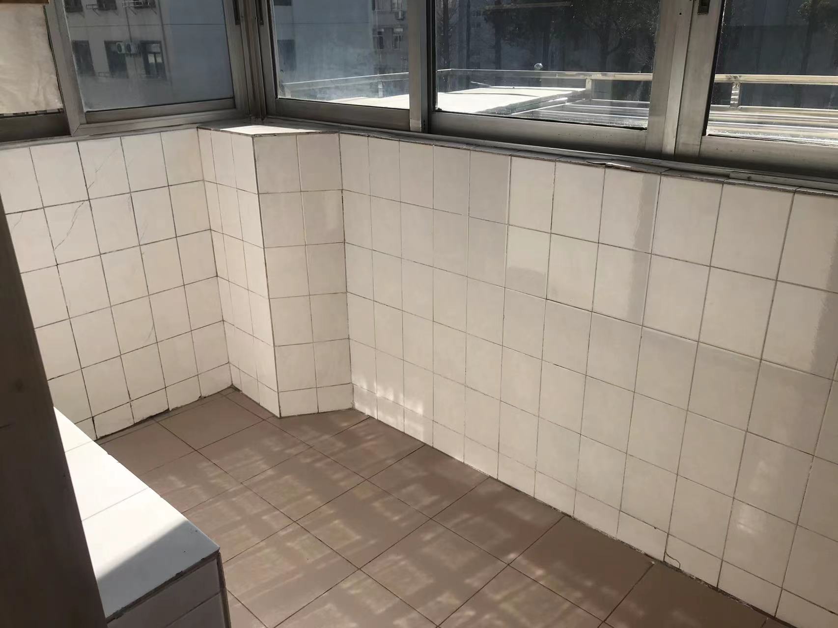 白家园 2室1厅1卫 61m&sup2;