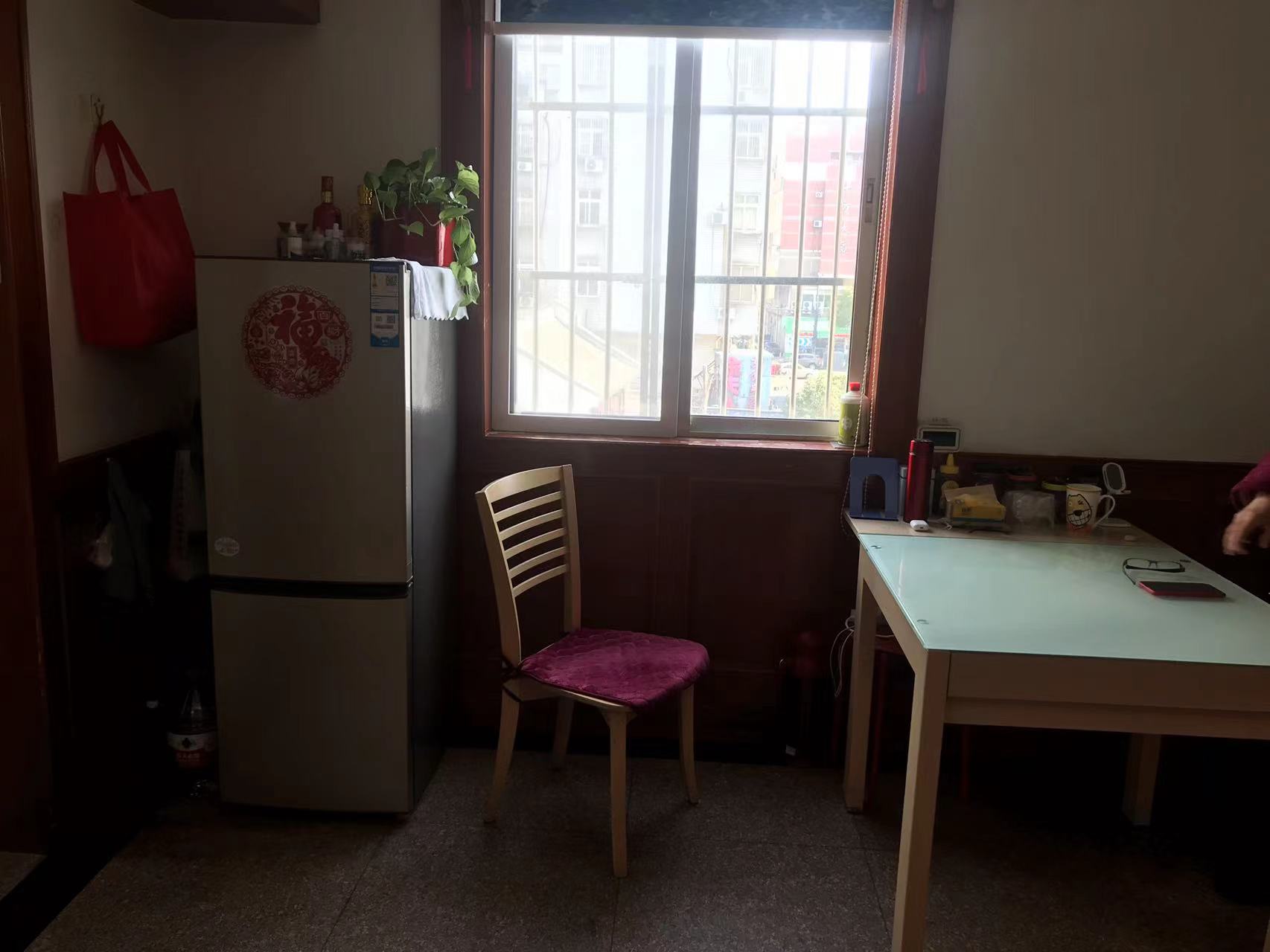 白家园 2室1厅1卫 61m&sup2;