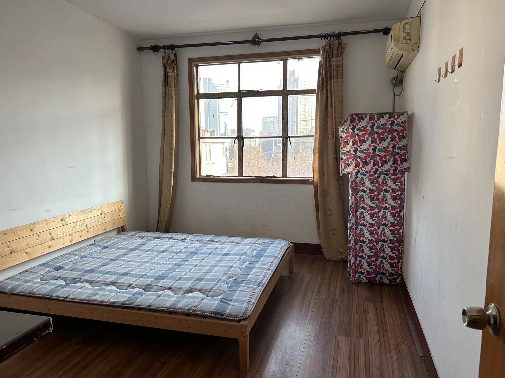 花园角 3室1厅1卫 73m&sup2;