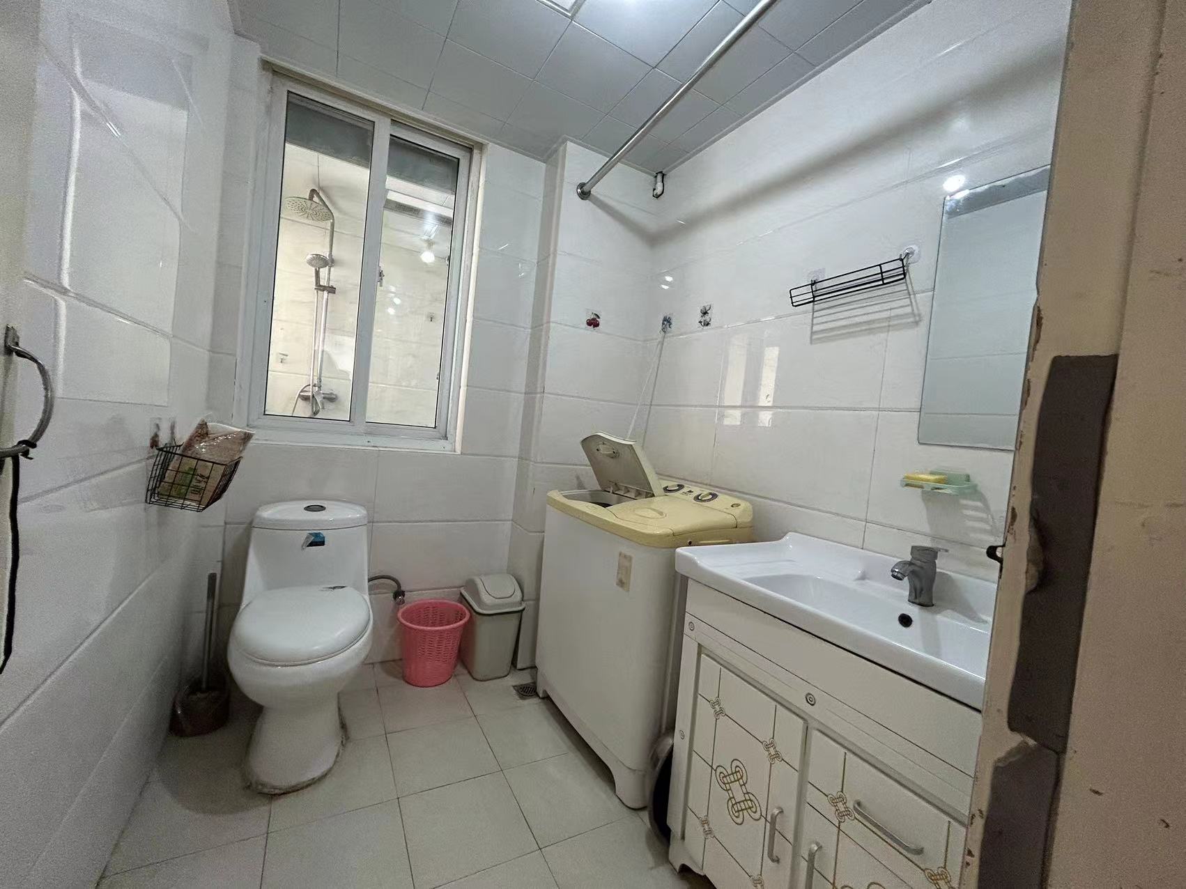 惠泽苑 3室1厅1卫 88m&sup2;