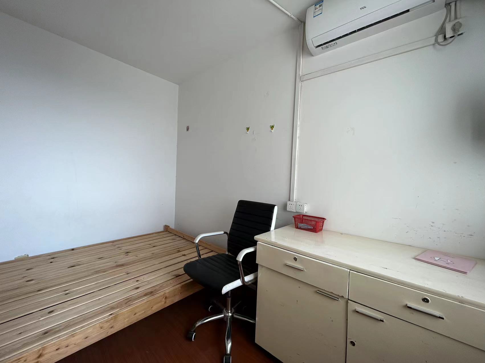 惠泽苑 3室1厅1卫 88m&sup2;