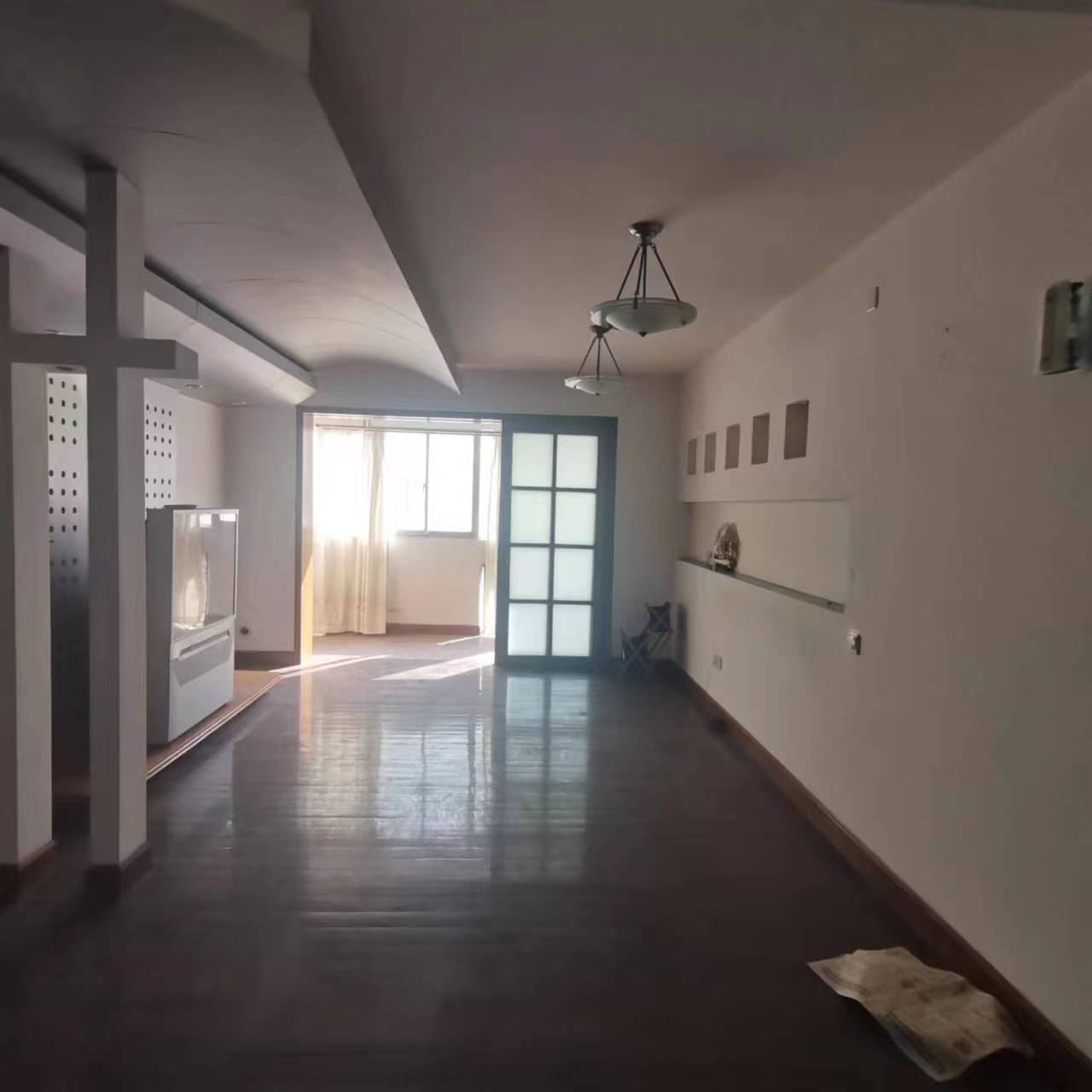 翡翠花园 3室2厅2卫 135.1m&sup2;