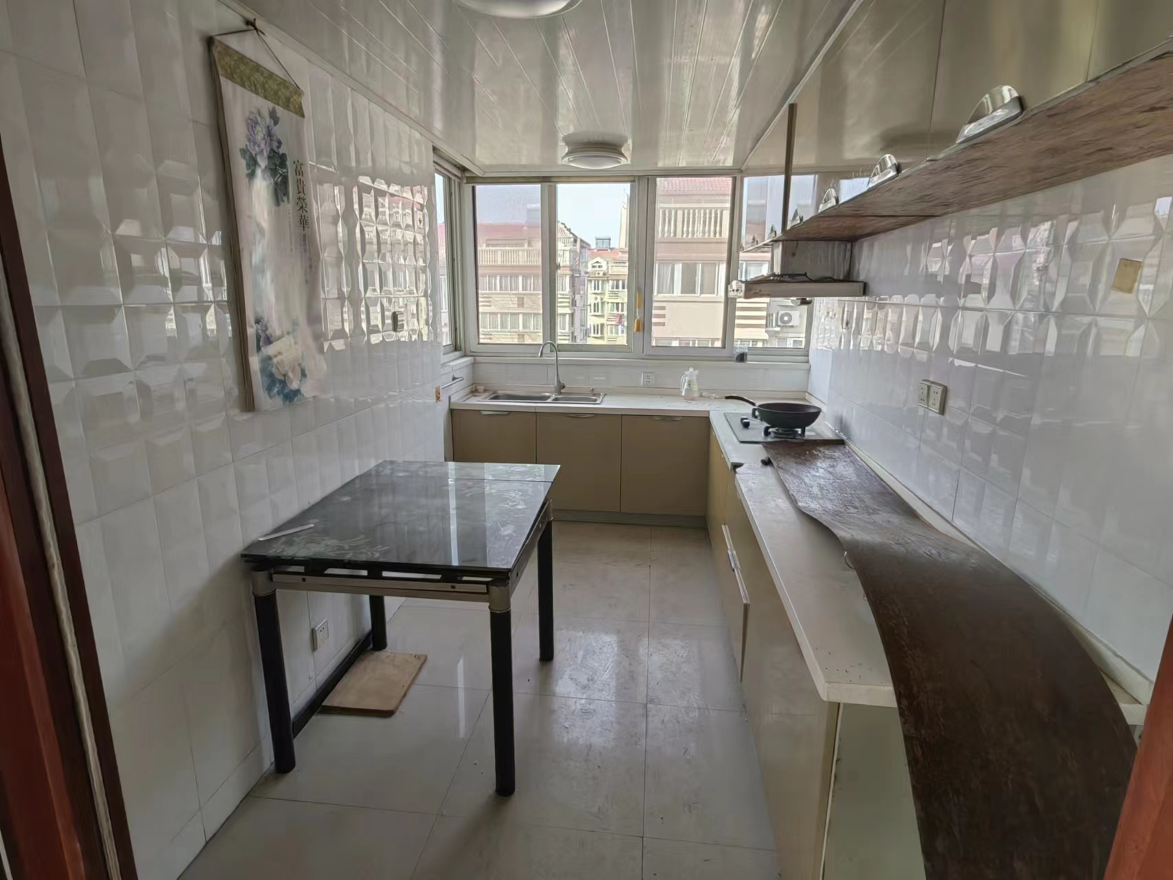外滩小区 4室2厅2卫 91.00m&sup2;